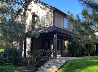 1933 NW Monterey Pines Dr, Bend, OR 97703