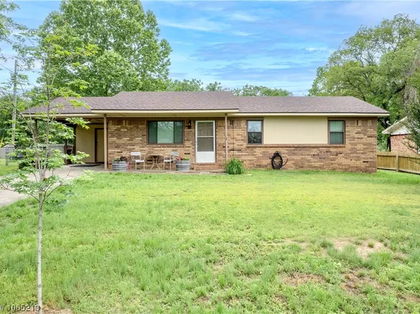 8122 Sebastian Lake Dr, Hackett, AR 72937