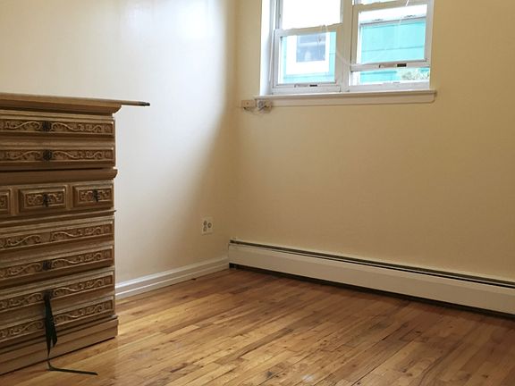 5th image of 2345 36th St