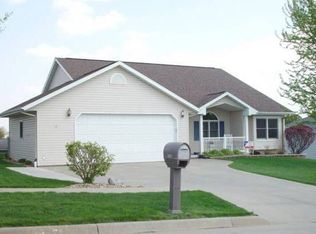 2006 Bailey Dr, Marshalltown, IA 50158