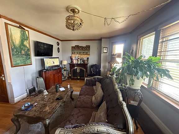 4th image of 1428 S 13th Ave