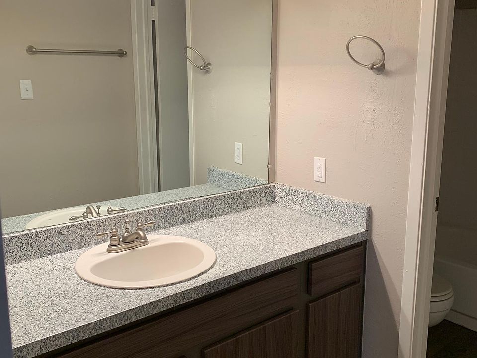 2nd image of 3820 Levee Cir E APT 271