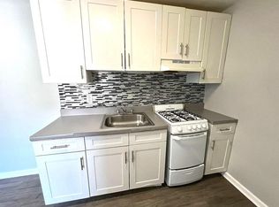 390 Stuyvesant Ave APT 14, Irvington, NJ 07111