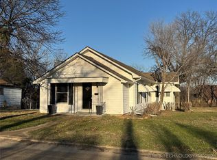 512 N Creek Ave, Drumright, OK 74030