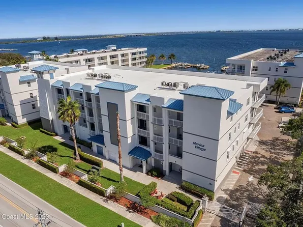 580 S Banana River Dr APT 304, Merritt Island, FL 32952