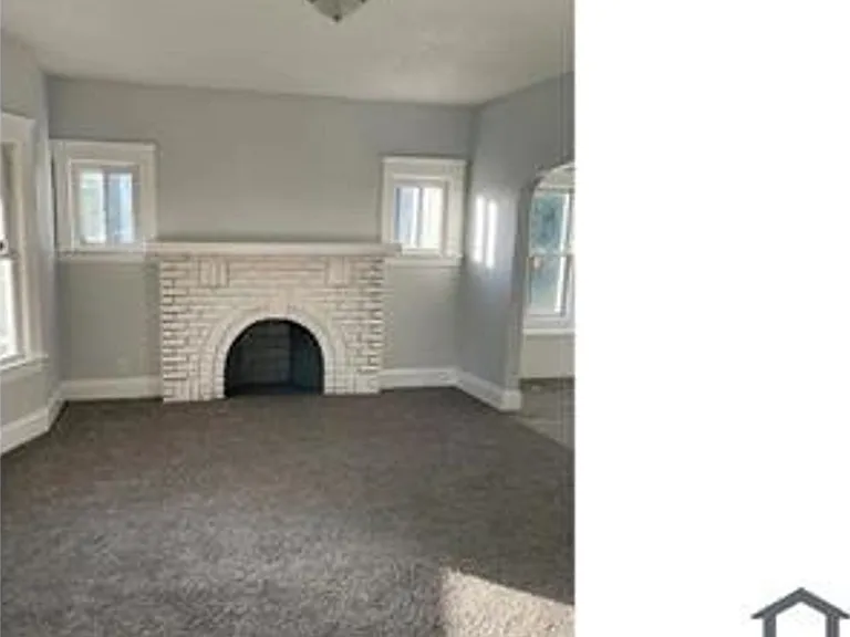 957 Parkway Rd — Photo 12
