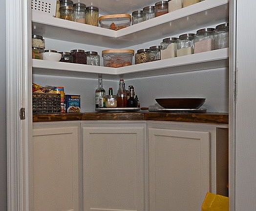 Custom Walk-in Pantry