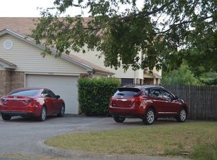 1047 Cottonwood Trl, Benbrook, TX 76126