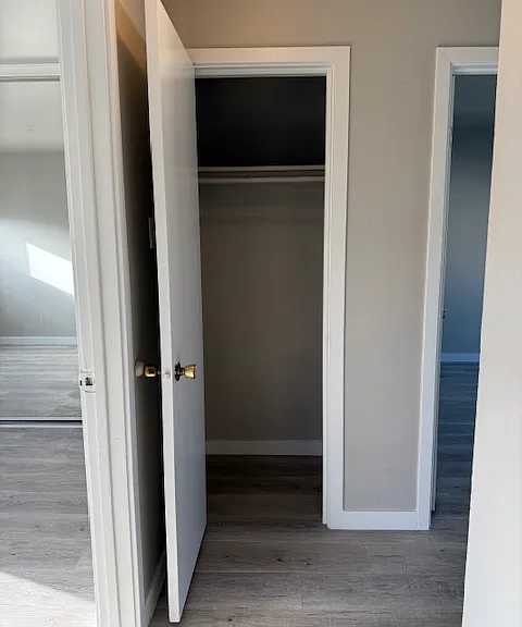 Storage Closet/Hallway, between Bedrooms