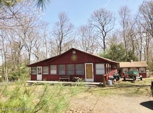 1214 Valley Dr, East Stroudsburg, PA
