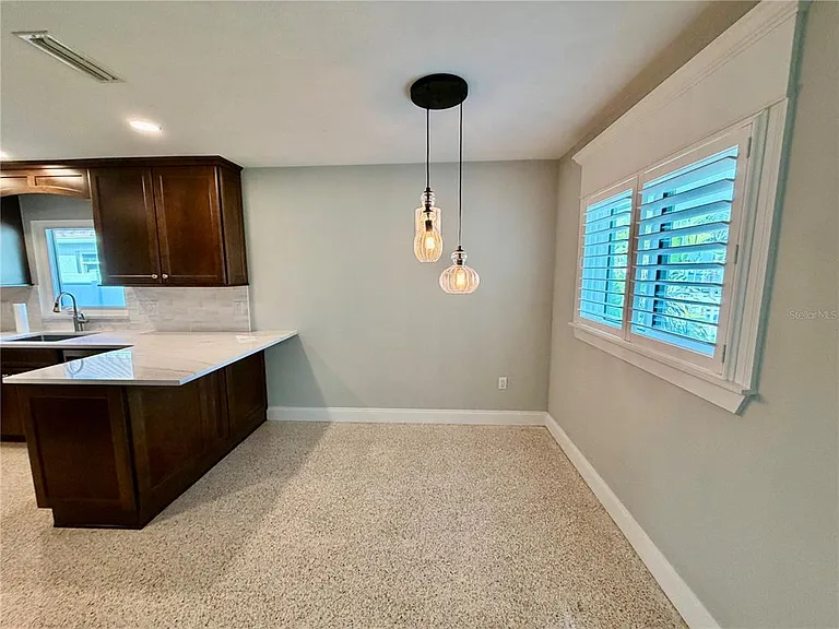 17045 Dolphin Dr — Photo 7