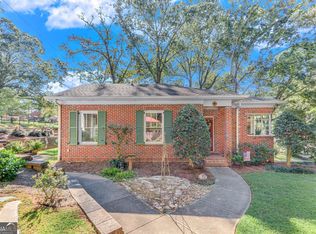 700 Ridgewood Ave, Gainesville, GA 30501