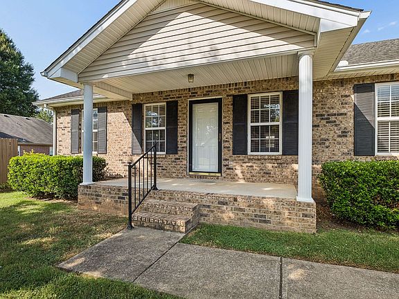 4th image of 1751 Lucille Ln
