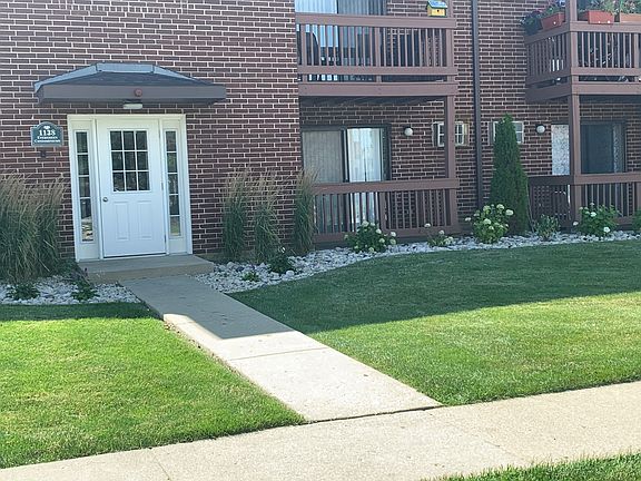 2nd image of 1138 Cedar St APT 1B