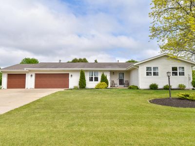 W163N10464 Ridgeview LANE, Germantown, WI, 53022