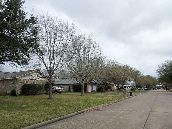 4th image of 3109 Mariner Dr