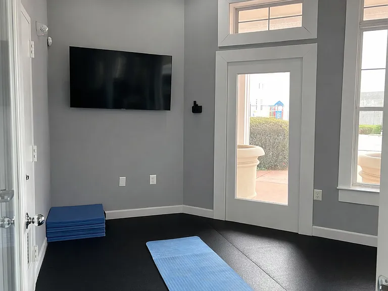 11317 Aristotle Dr — Photo 23