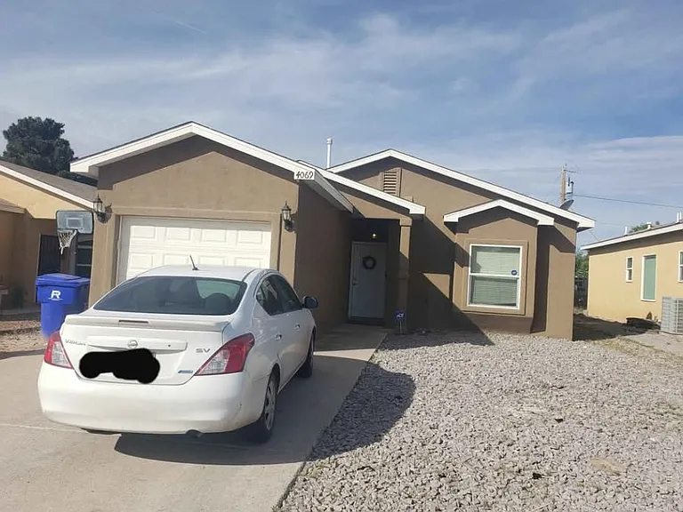 4069 Winters St — Photo 1