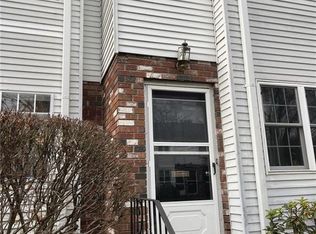 5 Georgetown Dr #C, Enfield, CT 06082