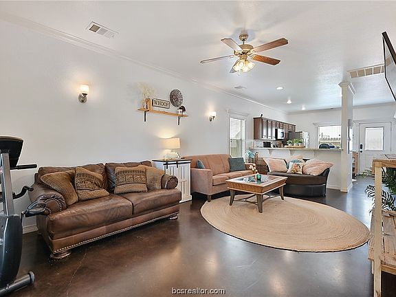 5th image of 6901 Appomattox Dr