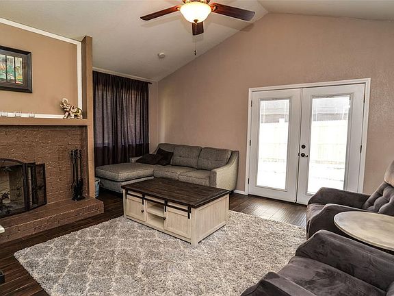 4th image of 308 Kensinger Ct