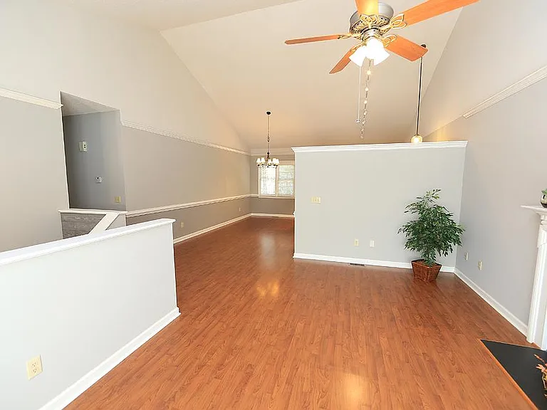 2805 Westwick Ct — Photo 5