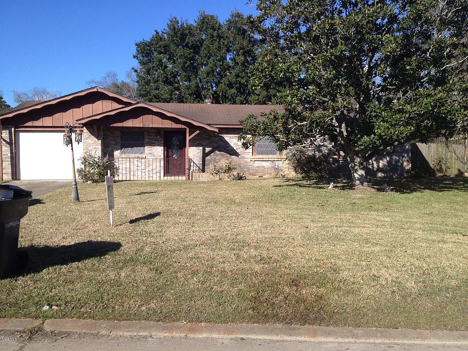 1st image of 2432 Oxford Dr