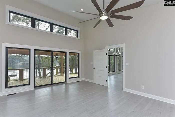 126 Peninsula Ct — Photo 13