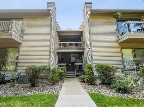 38 Sam Bonnell Dr, Union Twp., NJ 08809