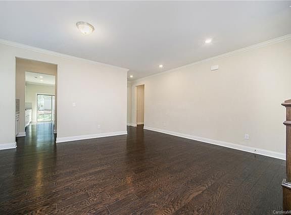 2nd image of 6617 Vizcaya Ct