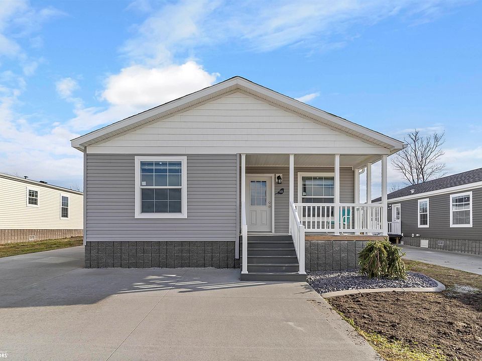 1st image of 1500 E Linden 122 Dr #122