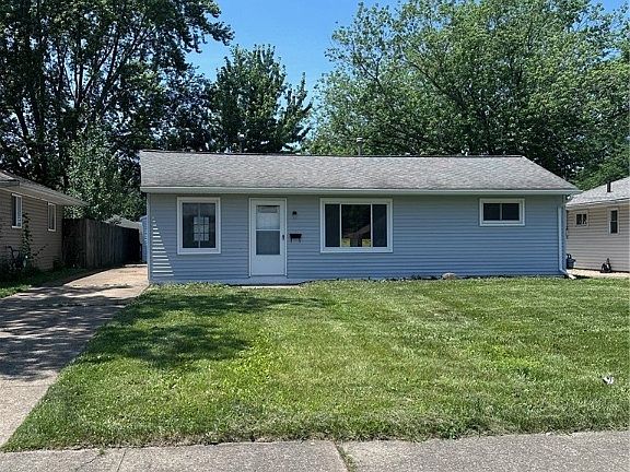 2nd image of 318 Gayle Dr