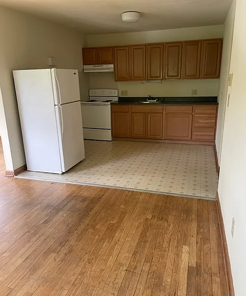 513 N Center St #513 — Photo 4