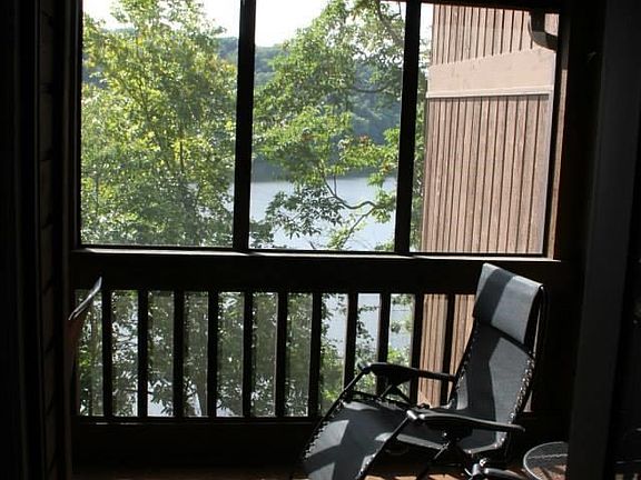 4th image of 4008 E Eagle Bay Dr