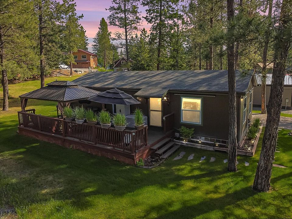 1st image of 192 Kokanee Dr W