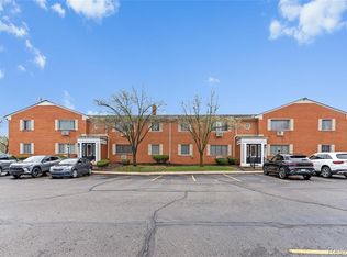 801 Plate St Unit 201, Rochester, MI 48307