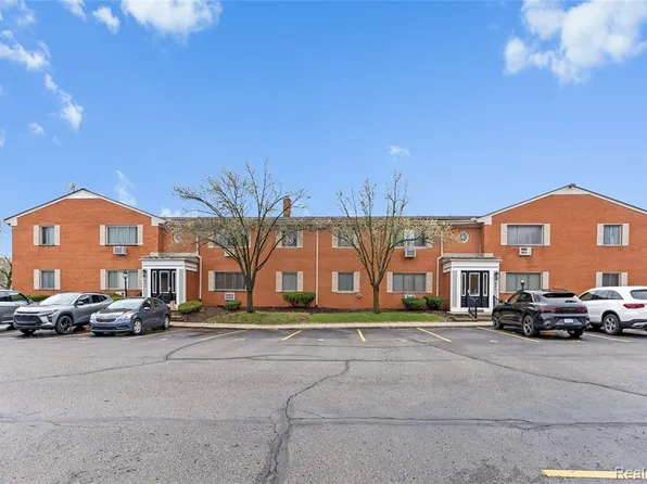 801 Plate St Unit 201, Rochester, MI 48307