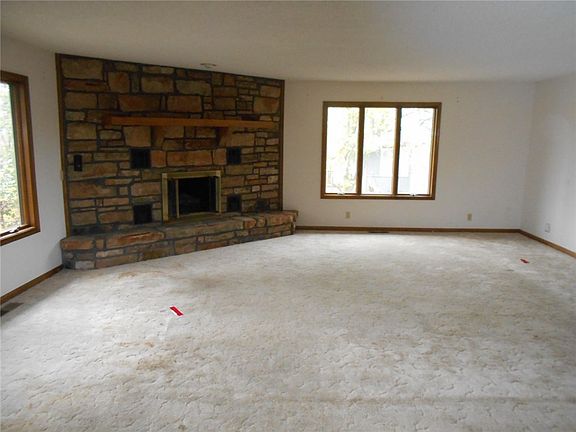 2nd image of 1 Abingdon Ln