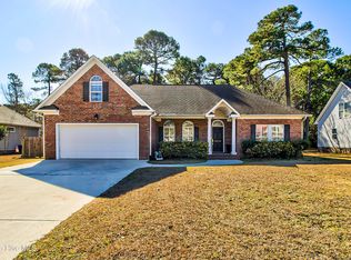 5232 Woods Edge Rd, Wilmington, NC 28409