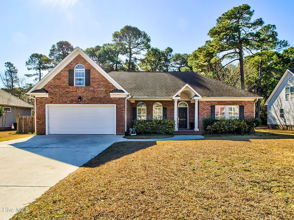 5232 Woods Edge Road, Wilmington, NC 28409
