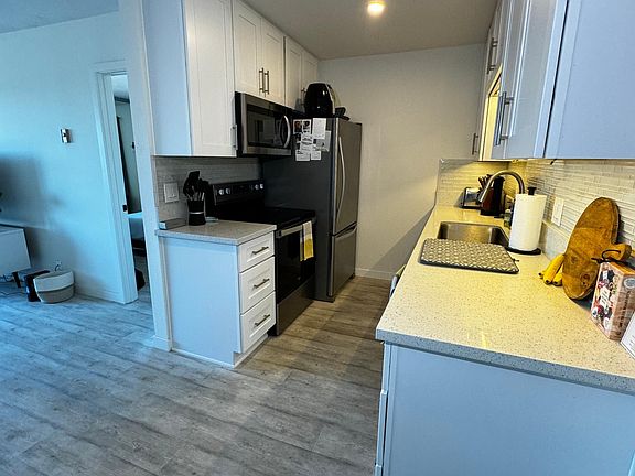 Upgraded Kitchen and Appliances