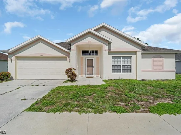 4664 Varsity Cir, Lehigh Acres, FL 33971