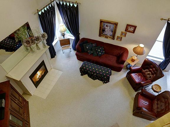 4th image of 6142 Saint Mel Cir