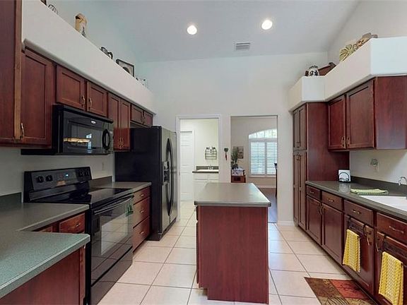 2nd image of 9222 N Akola Way