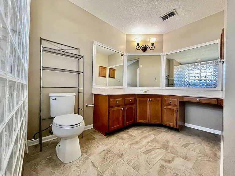 10287 Stallion Run Ct — Photo 12