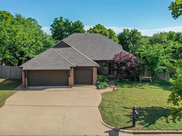 420 Steve Douglas Dr, Edmond, OK 73013