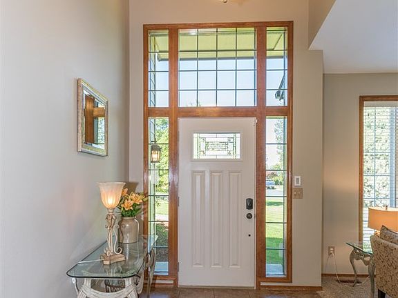 3rd image of 4815 E Patricia Dr