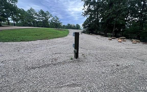 5th image of 2198 Compass Cir