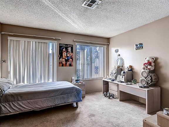 5th image of 4140 Mississippi Ave #91