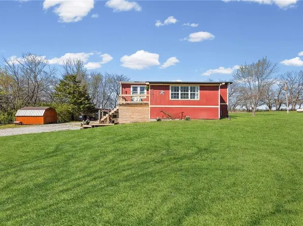 8302 E 221st St, Peculiar, MO 64078